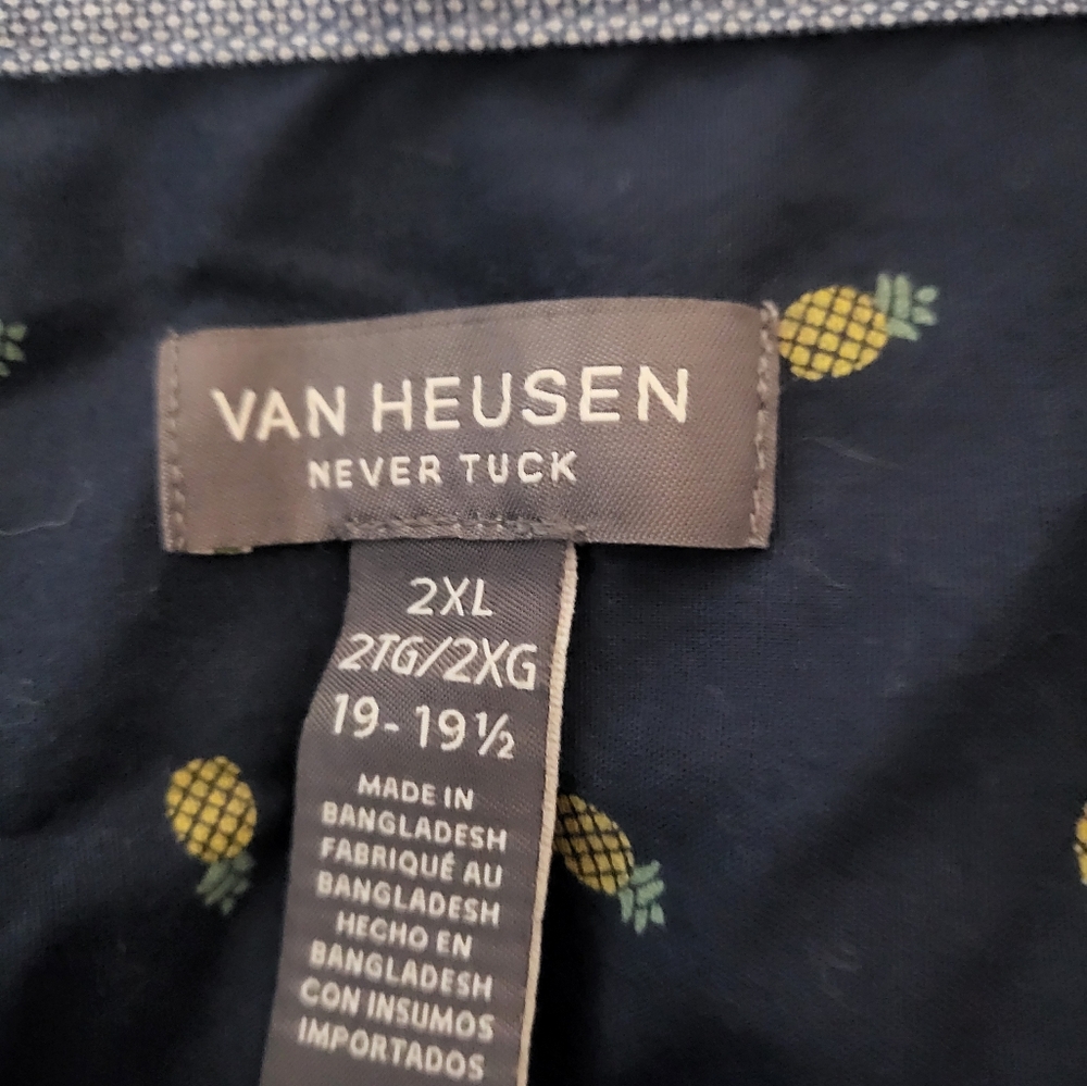 Van Heusen Button Down - image 4